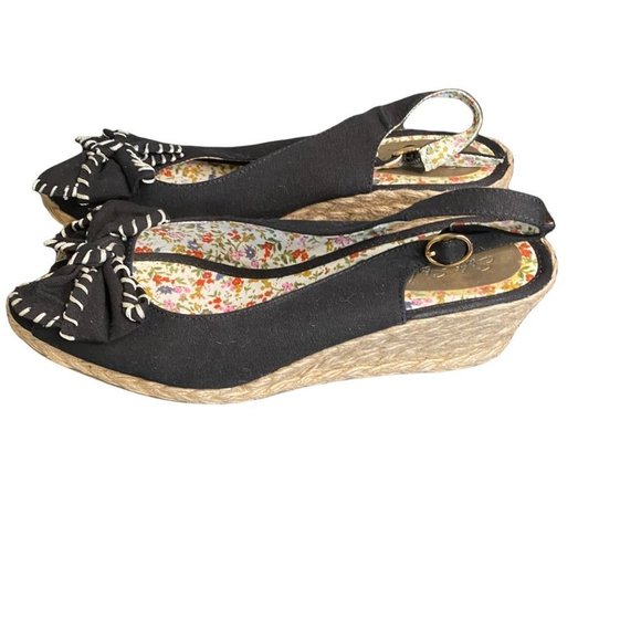 SOFT STYLE HUSH PUPPIES BLACK PEEP TOE WEDGE 10 - Picture 2 of 10